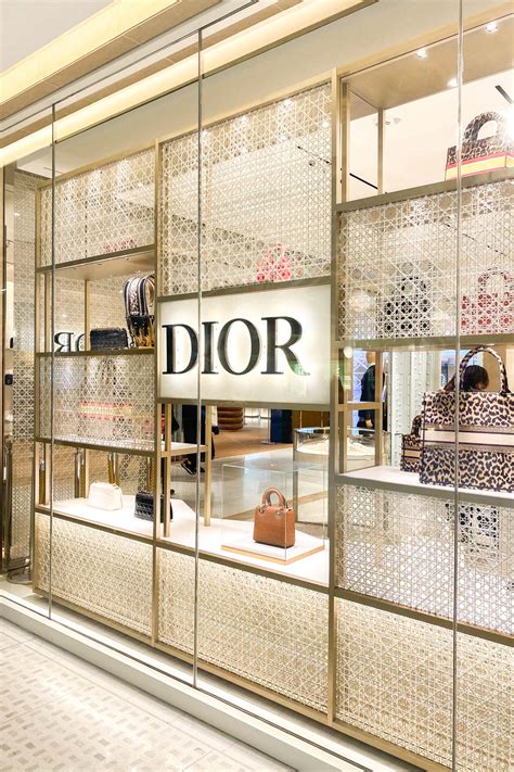 new dior shop paris|dior outlet in paris.